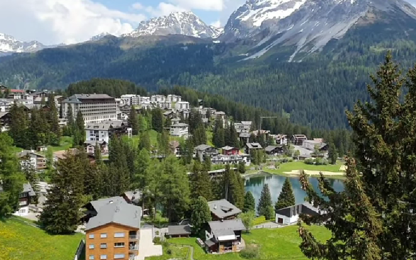 Arosa, reflecting the spirit of Switzerland for nature lovers.