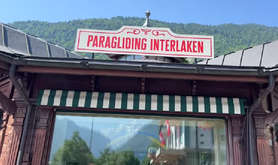 Paragliding in Interlaken