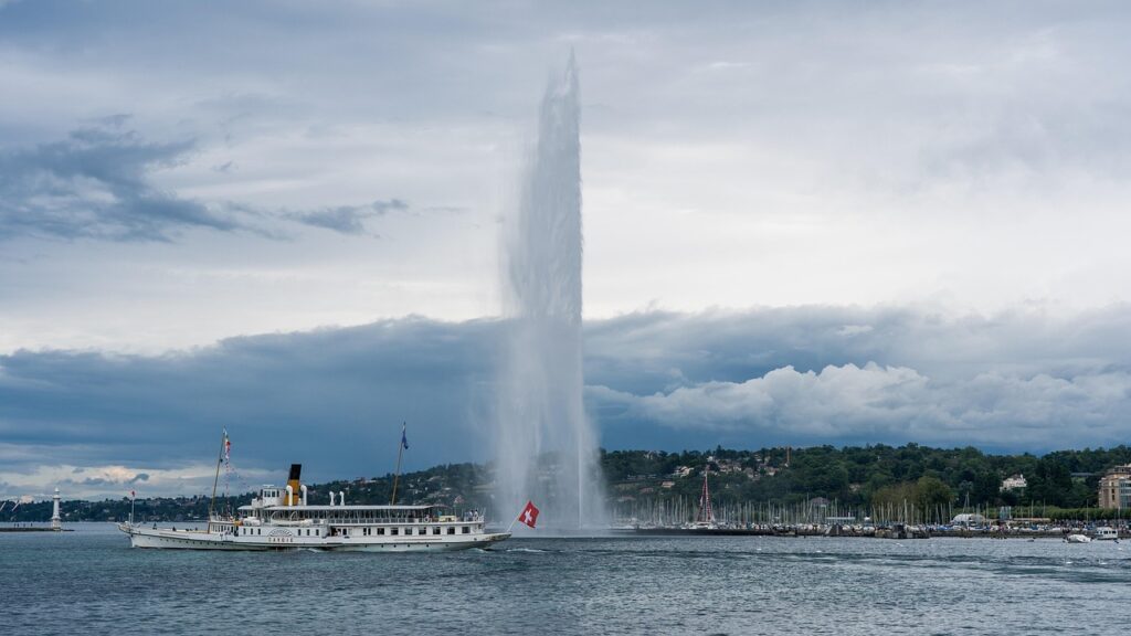 Famous Jet d’Eau water fountain, a must-see landmark in Geneva