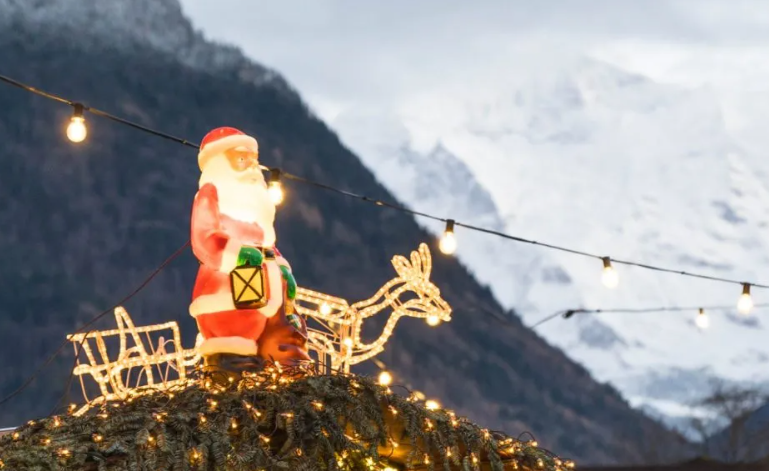 Interlaken is the ultimate base for exploring the Swiss Alps during Christmas.